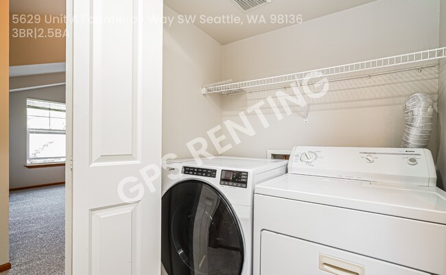 Building Photo - 5629 Fauntleroy Wy SW