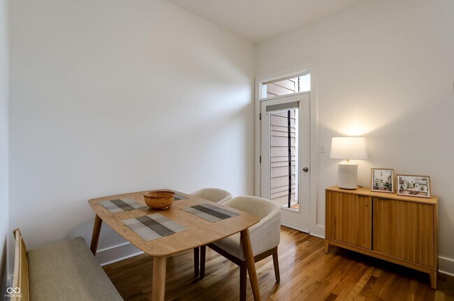 Building Photo - 233 E St Joseph St