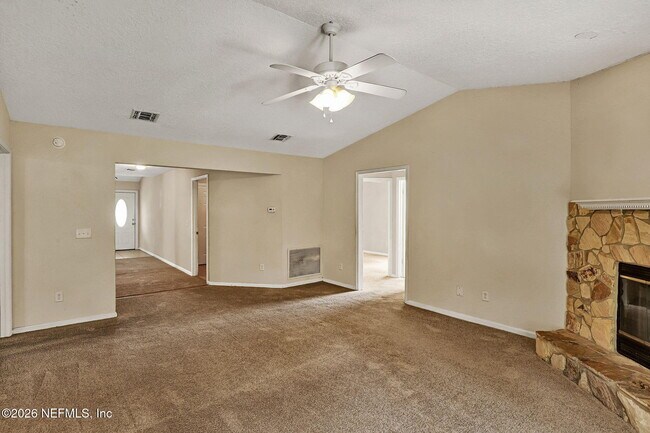 Building Photo - 11349 Blossom Ridge Dr