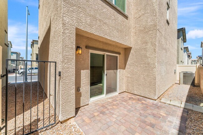 Building Photo - Modern North Las Vegas Retreat with Stylish Open-Concept Living!