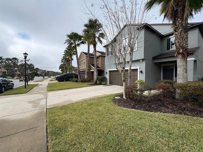 Building Photo - 1695 Ludington Ave