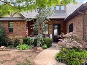 Building Photo - 1308 Glenmere Ct