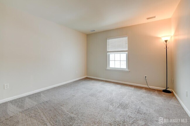 Building Photo - 58 Tanglewood Ct