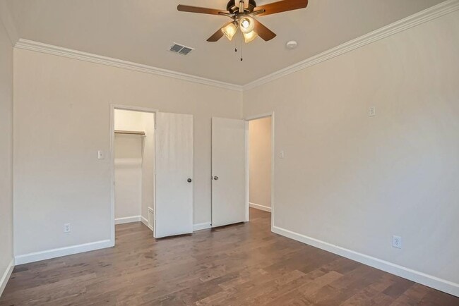 Building Photo - 8008 Serenity Way