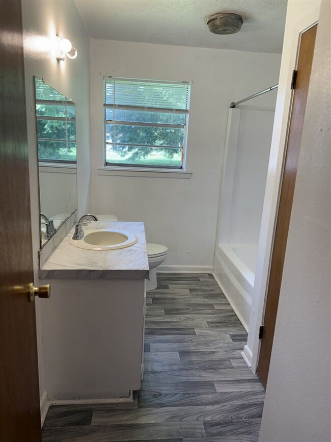 Building Photo - **Updated 3-Bedroom Home for Rent – Coushatta, Louisiana (Red River Parish)**