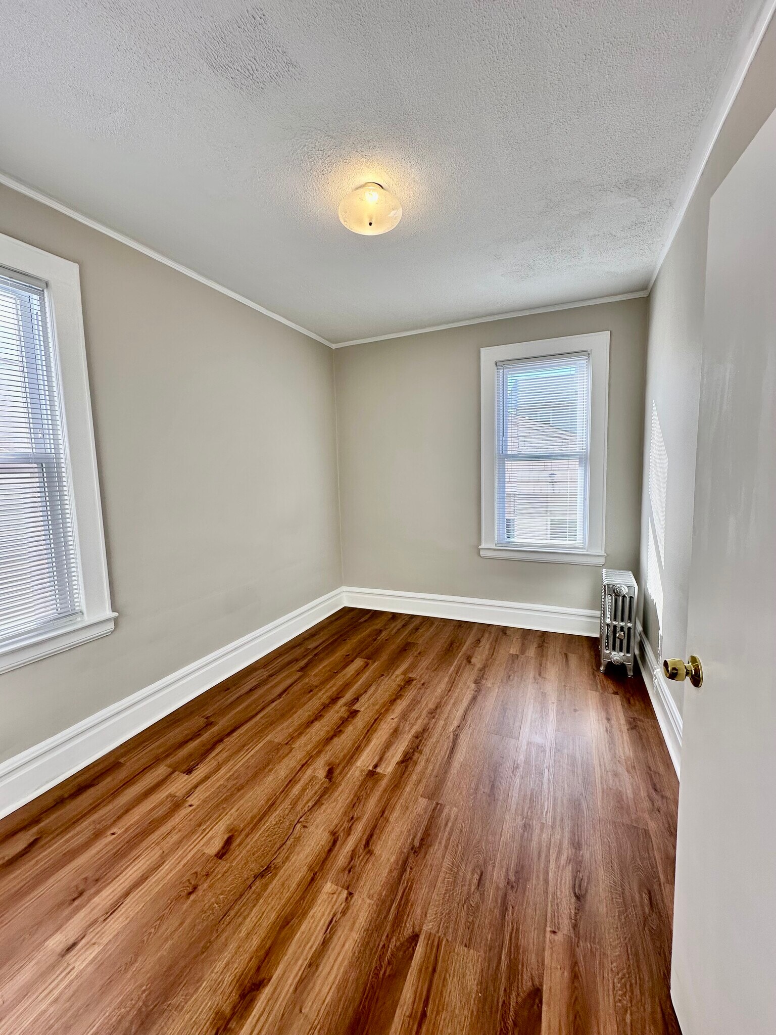 Building Photo - 167 N 15th St