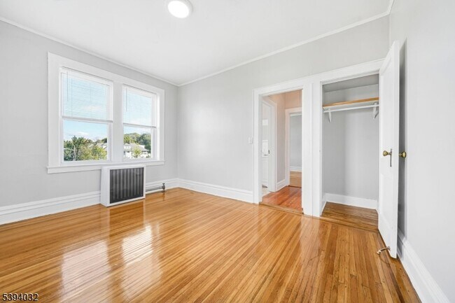 Building Photo - 2 Washburn Pl