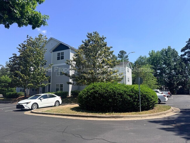 Building Photo - 2031 Wolfmill Dr