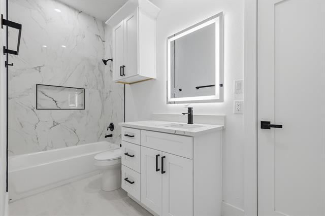 Building Photo - 324 N Patton Ave