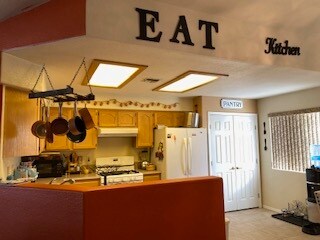 Building Photo - 2188 Sierra Santiago