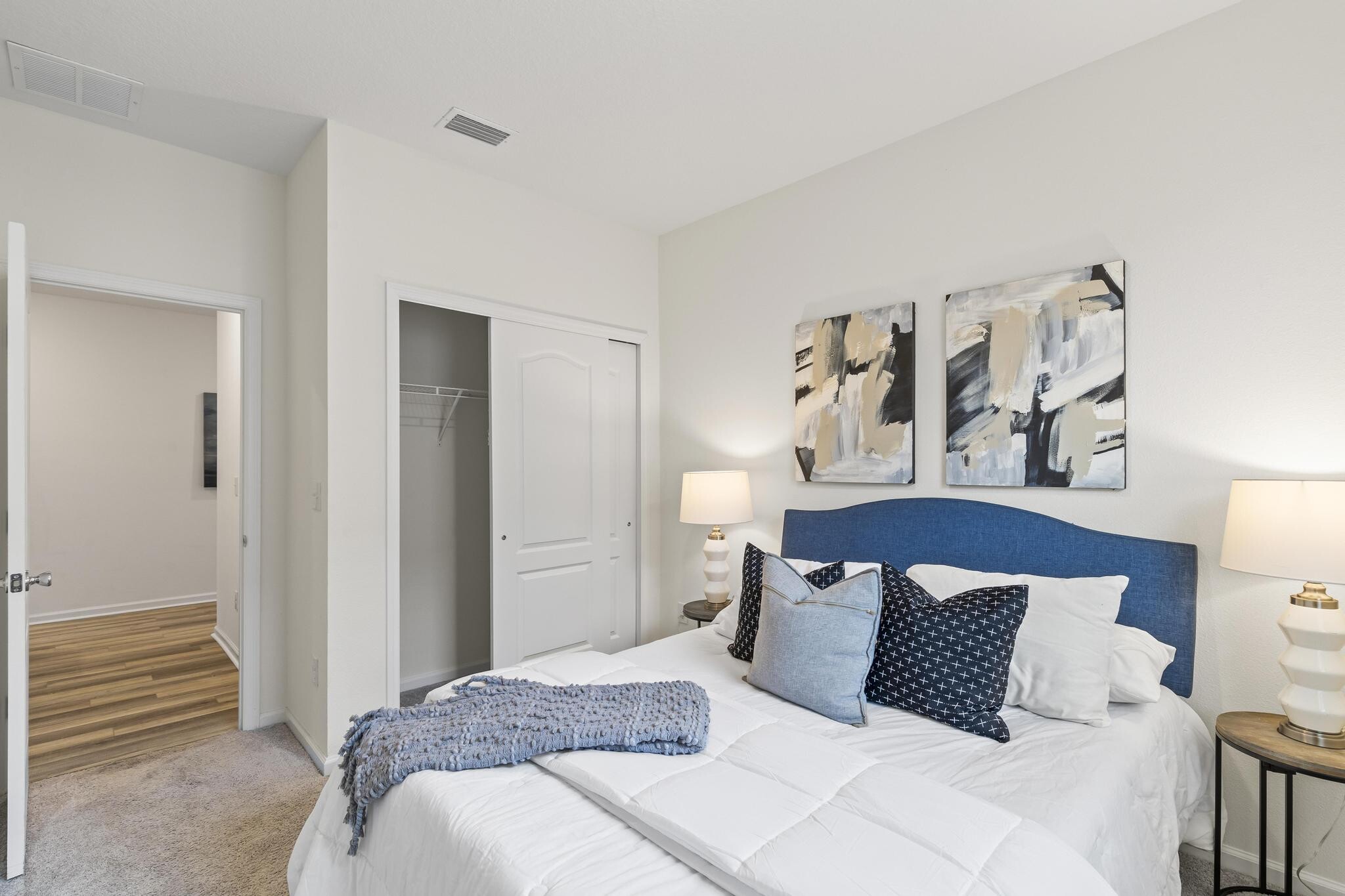 Building Photo - 85 Las Casitas Blvd