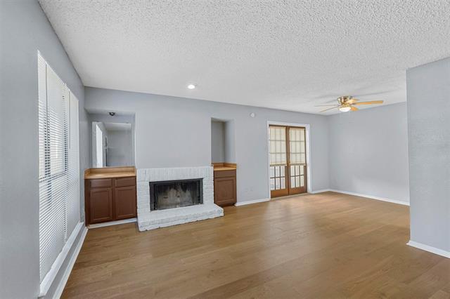 Building Photo - 6646 E Lovers Ln