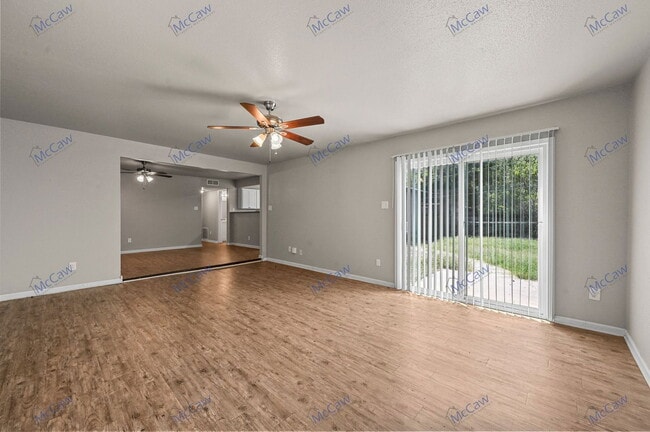 Building Photo - 760 Ponderosa Dr