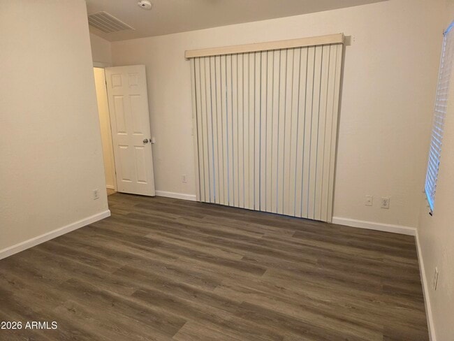 Building Photo - 2521 W Desert Spring Way