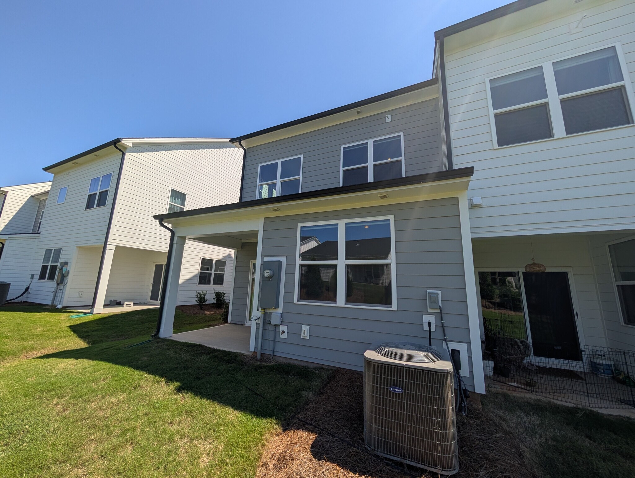 Building Photo - Room in Townhome on Munsing Dr