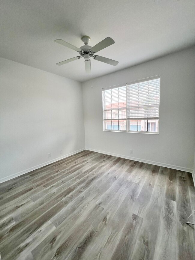 Building Photo - 44 Lancaster Rd