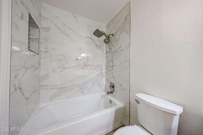 Building Photo - 5013 W Evans Dr