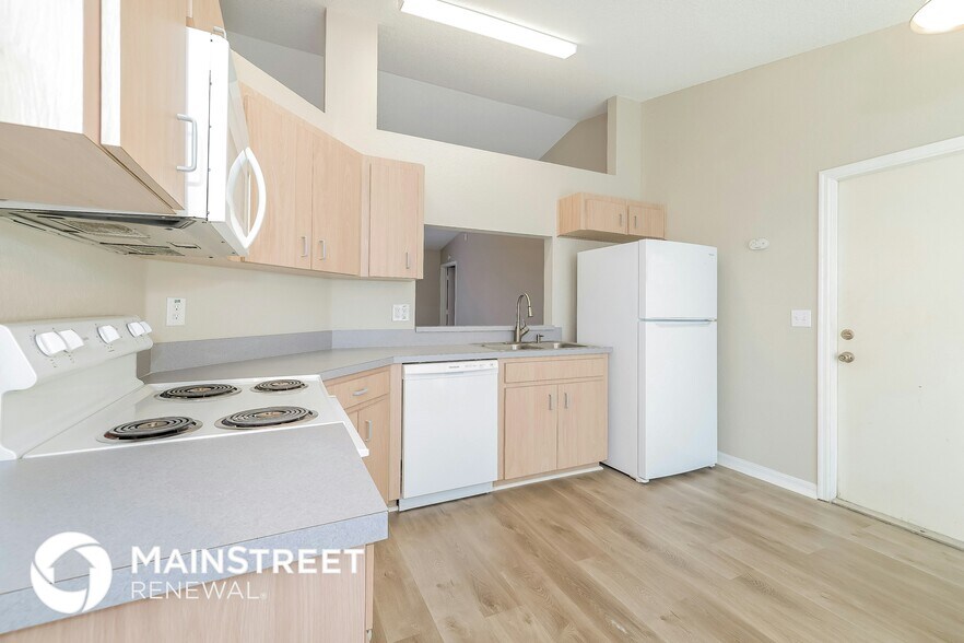 Building Photo - 3728 Imperial Dr