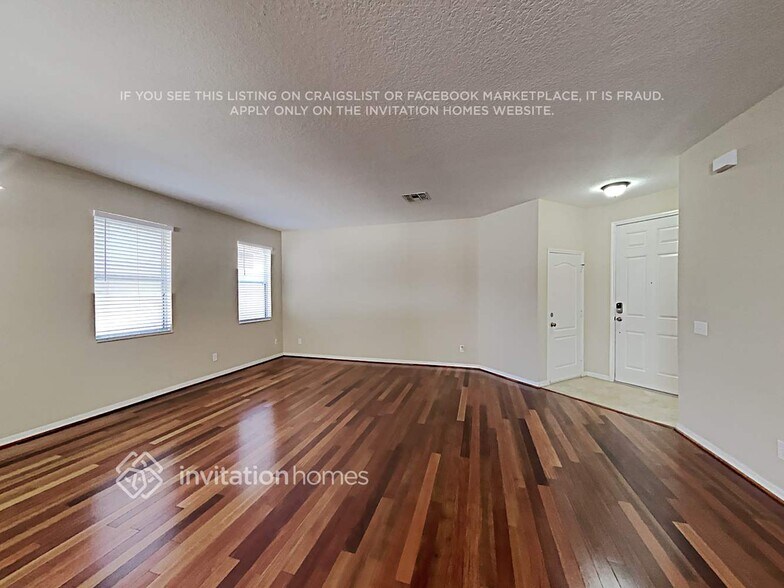 Building Photo - 17545 Glenapp Dr