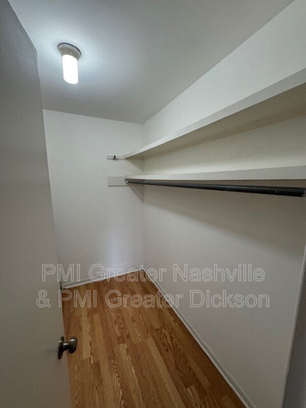 Building Photo - 2134 Fairfax Ave