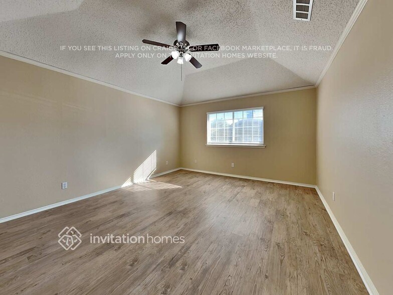 Building Photo - 1008 Sandy Creek Dr