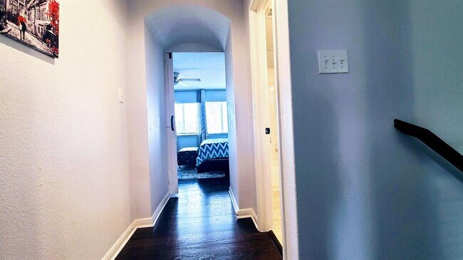 Building Photo - 1721 Buffalo Thunder