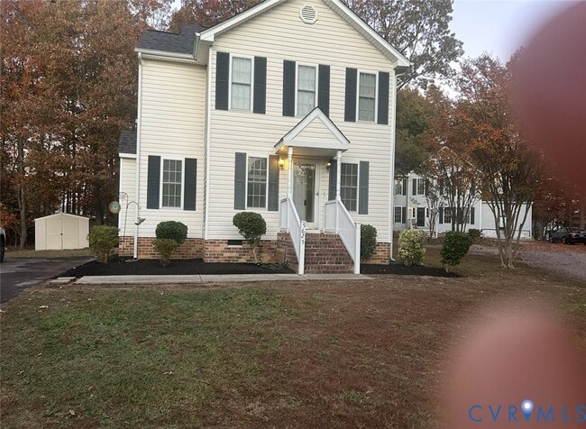 Building Photo - 5625 Eagle Lake Dr