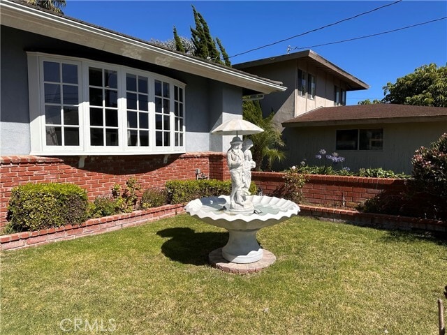 Building Photo - 28068 Braidwood Dr