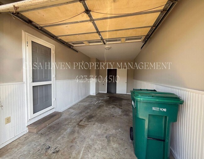 Building Photo - 532 Vinton Ave