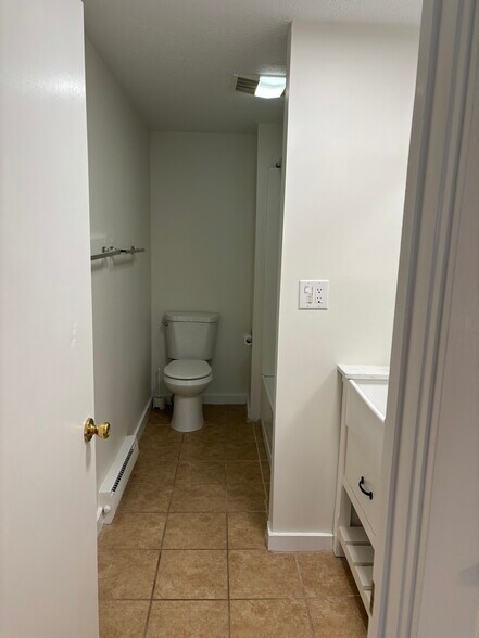 Building Photo - 1717 Firehouse Ln