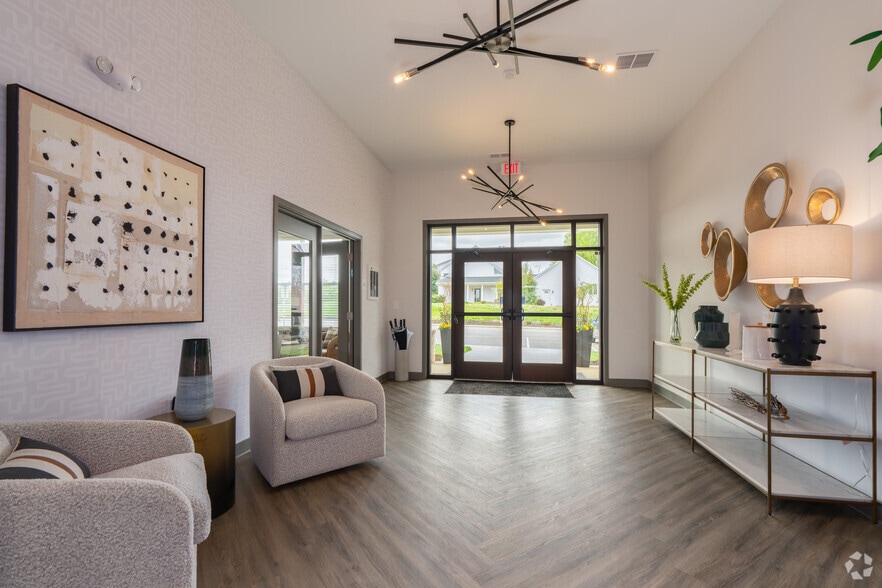 Lobby - Ashgrove Farms Townhomes