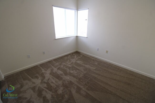 Building Photo - $5,995.00 - Gorgeous 2 Story 3 Bedroom 2.5 Bath Home steps away from Downtown Mountain View and C...