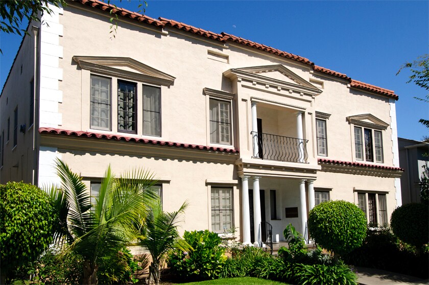 Building Photo - 140 Roxbury Dr