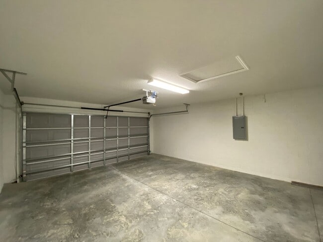 Building Photo - 4764 SW 139th Ln