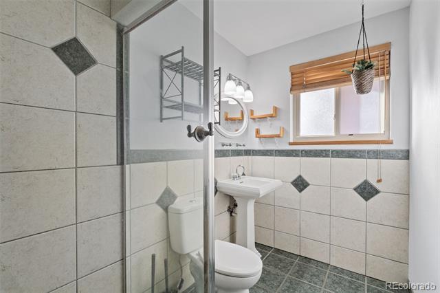 Building Photo - 1438 Laurette Dr