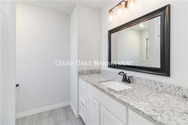 Building Photo - 645 Sugar Creek Rd