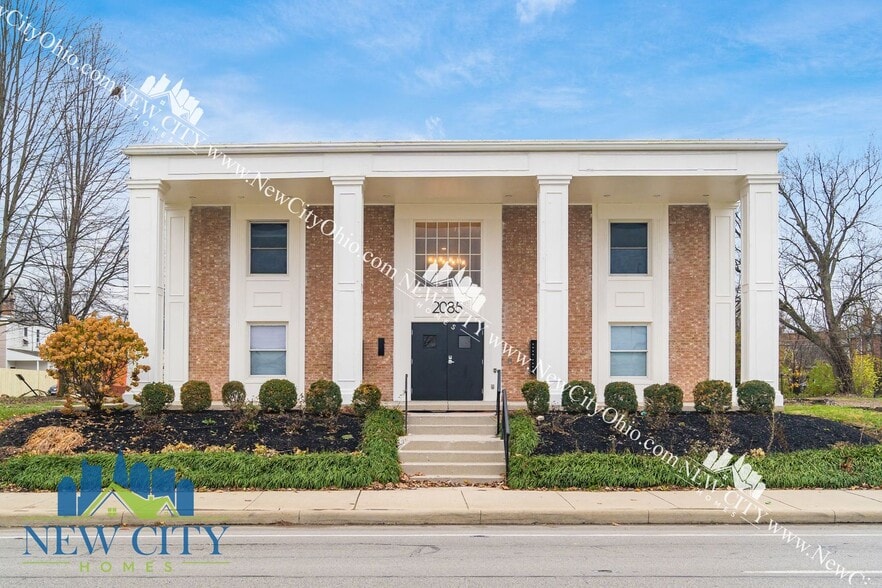 Primary Photo - Columbus Apartments