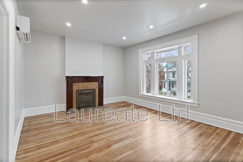 Building Photo - 1058 N Pearl St