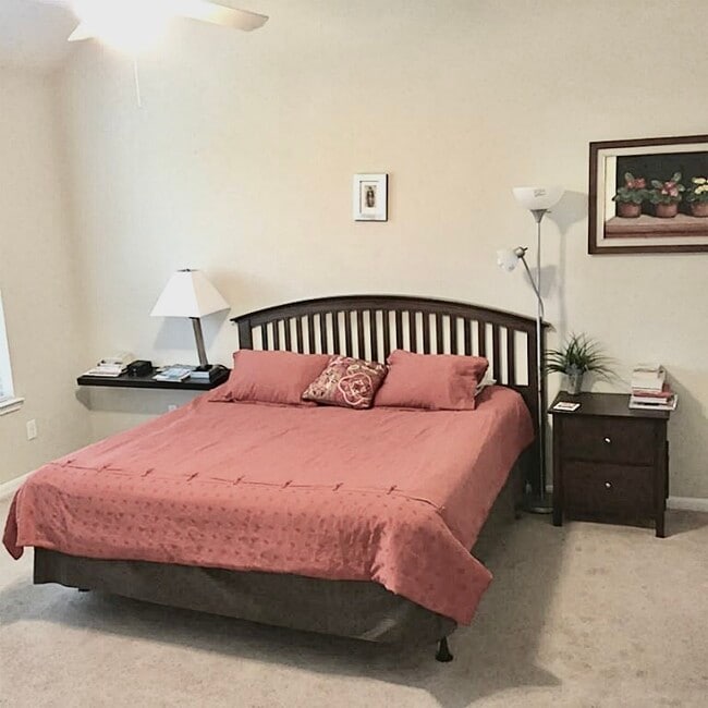 Building Photo - 6422 Addlestone Ridge Ln