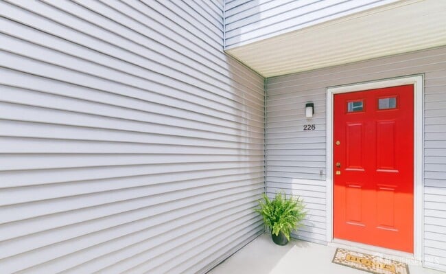 Building Photo - 226 Bexley Ln