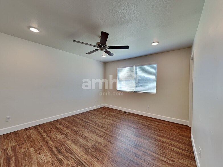 Building Photo - 2665 W 3290 S