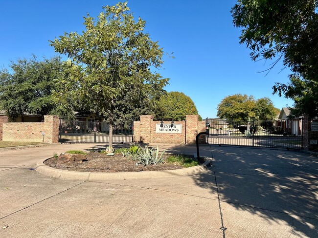 Building Photo - Adults ONLY / 55 and older Gated Community