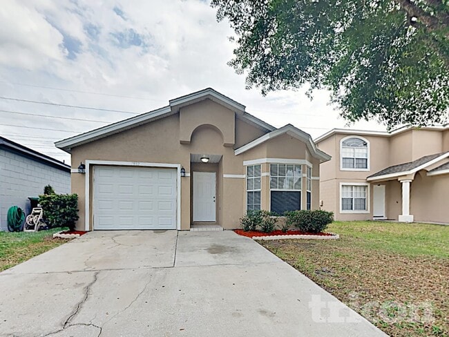 Building Photo - 7812 Sagebrush Pl