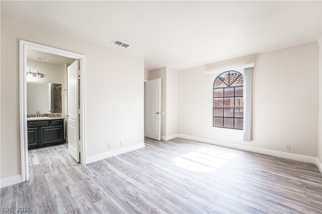 Building Photo - 4050 Pacific Harbors Dr