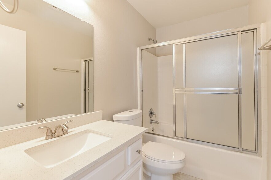 Building Photo - 698 Blooming Sage Ct