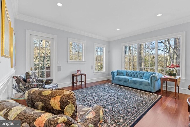 Building Photo - 8541 Old Dominion Dr