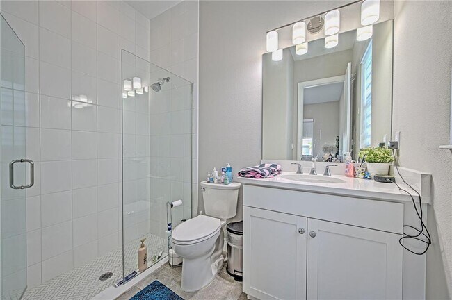 Building Photo - 9045 Bernini Pl