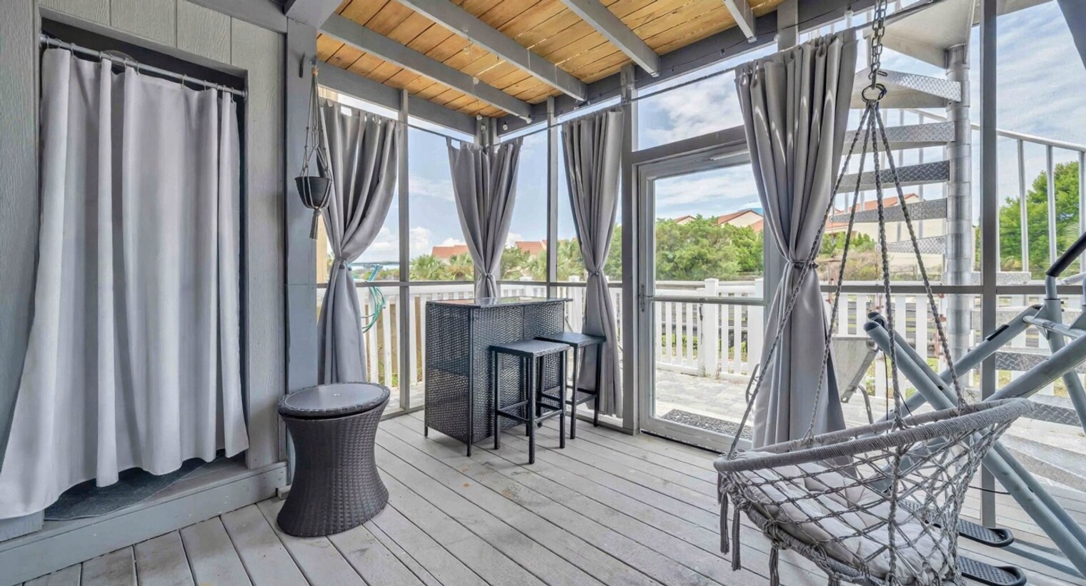 Building Photo - 318 Bream Ave