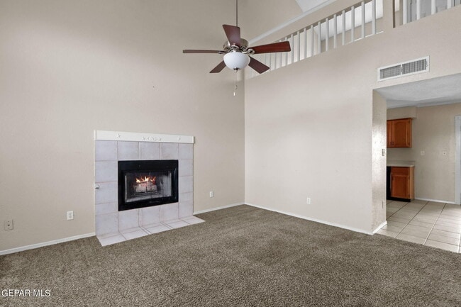 Building Photo - 11815 Stone Castle Dr