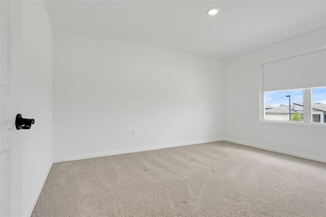 Building Photo - 2083 Gold Dust Dr